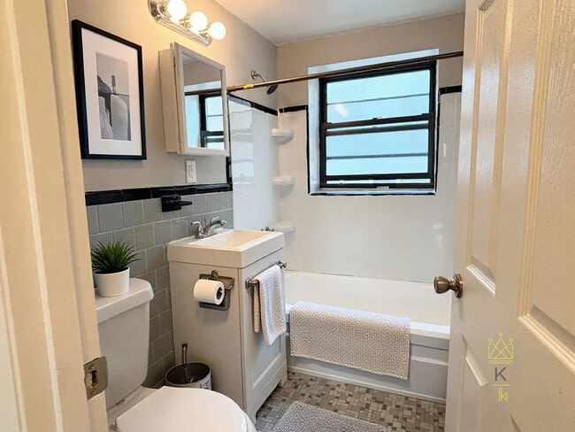 Foto del edificio - 48A Harvard Ave