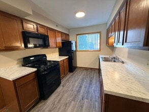 Building Photo - 1960 Burton St SE