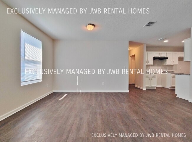 Foto del edificio - 6704 Elwood Ave