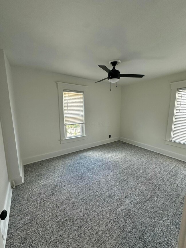 Building Photo - 420 E Moler St