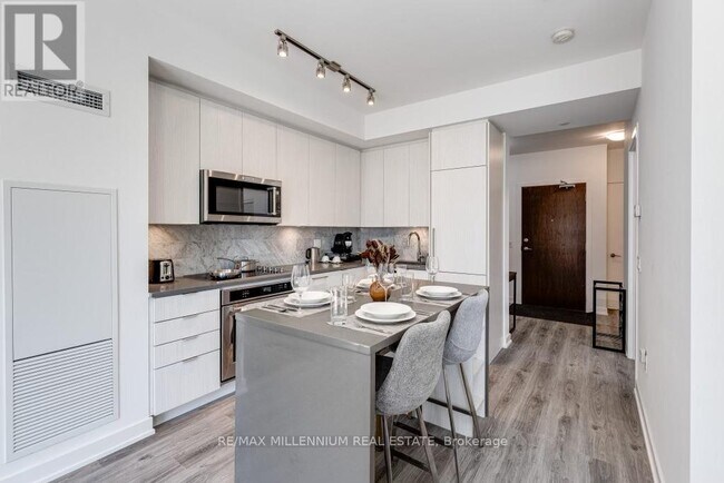 Building Photo - 38 Iannuzzi St