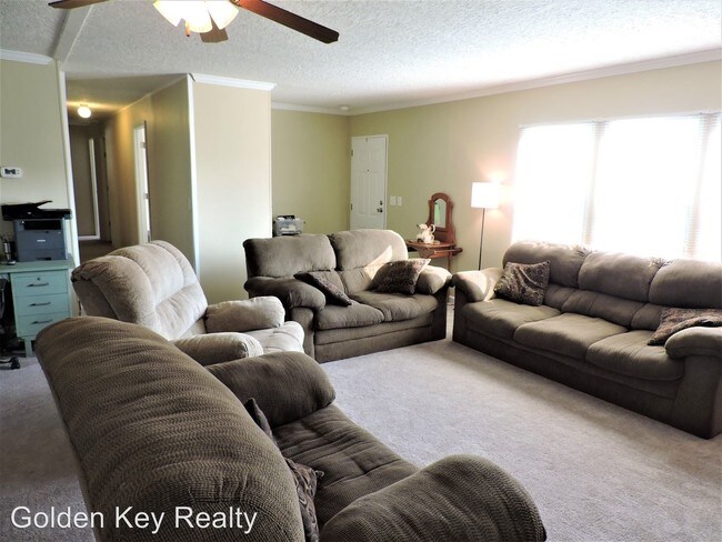 Building Photo - 4 br, 2 bath House - 2444 Elko Road