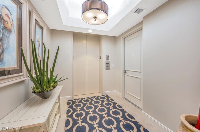 Building Photo - 23850 Via Italia Cir