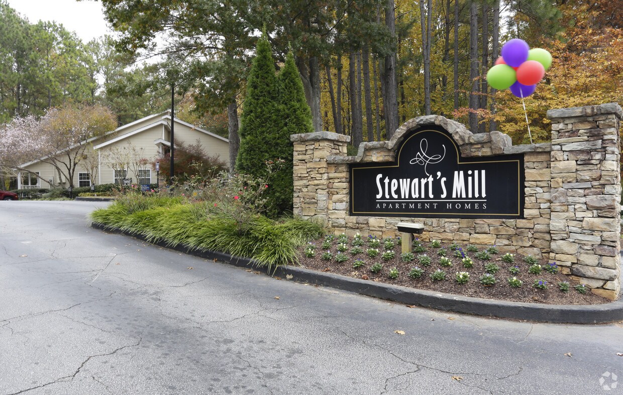 Elevate at Stewarts Mill Apartments in Douglasville, GA