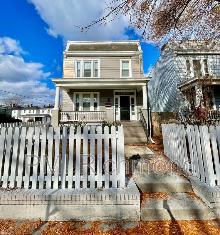 Foto principal - 1500 Oakwood Ave