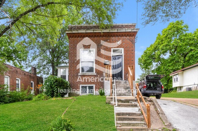 Foto del edificio - 7232 Stanley Ave