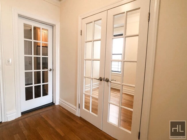 Building Photo - EAST 80TH STREET