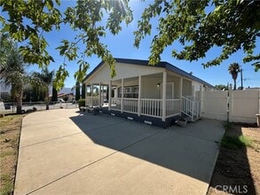Building Photo - 1225 N Alessandro St