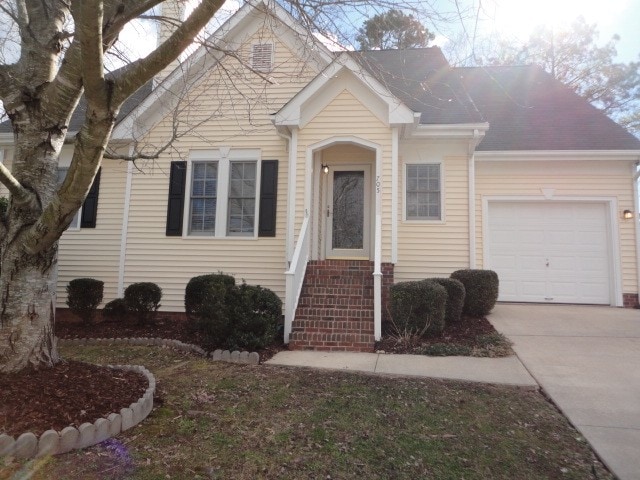 Building Photo - 705 Cattail Cir