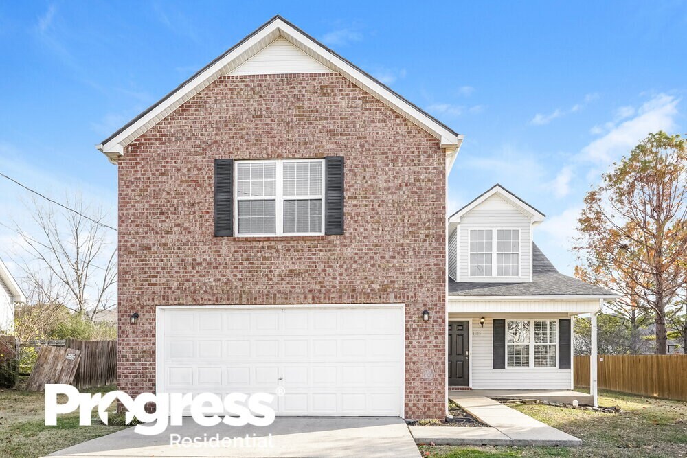 Primary Photo - 1215 Larzelere Ln