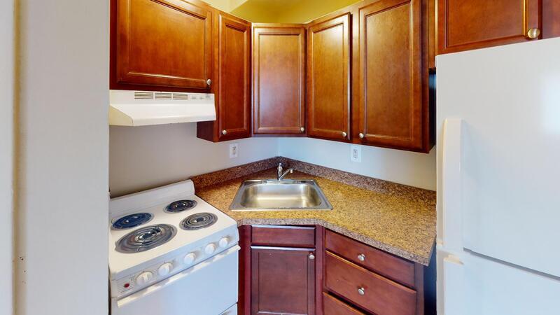 Primary Photo - 6000 Amberwood Rd