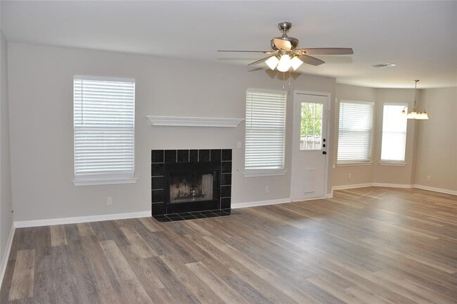 Building Photo - 272 Spillway Dr