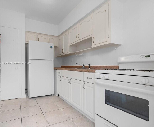 Foto del edificio - 744 85th St