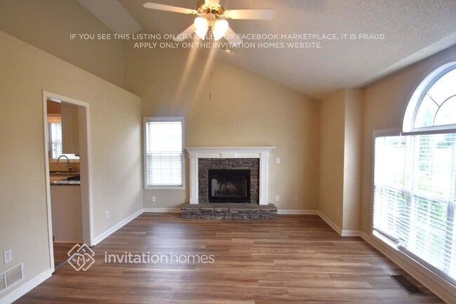 Foto del edificio - 4067 Mt Vernon Dr