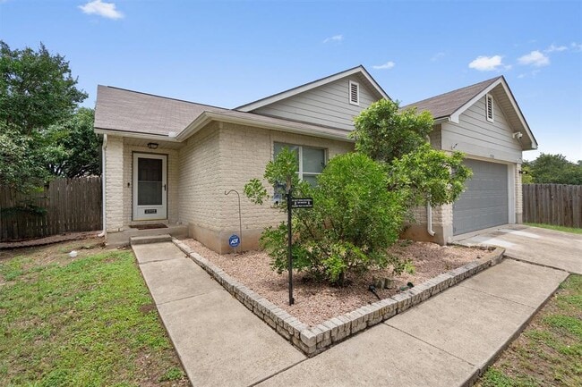 Building Photo - 3508 Sandy Brook Dr