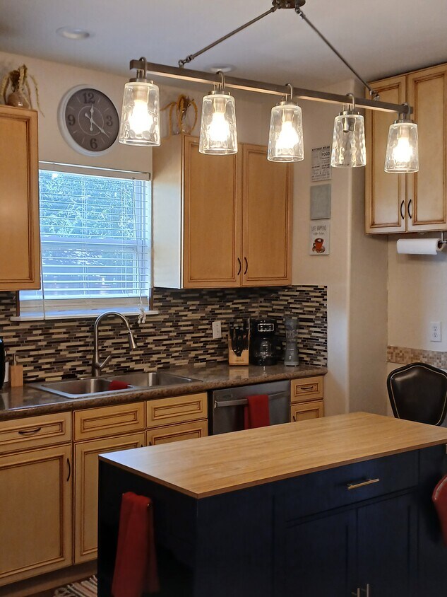 Foto principal - 5625 Canal Blvd