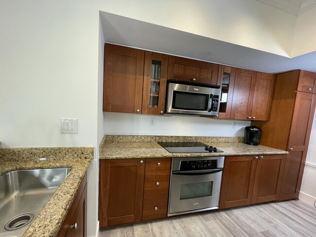 Foto del edificio - 415 NW Flagler Ave