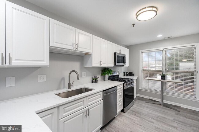 Foto del edificio - 21 Owens Landing Ct