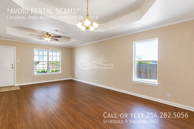 Foto del edificio - 4308 Acorn Creek Trail