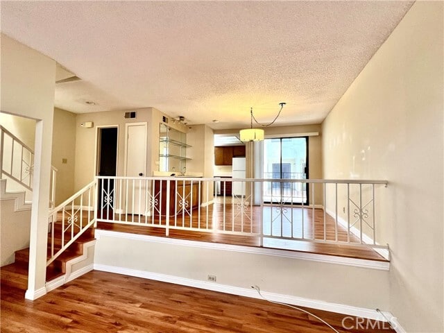 Building Photo - 102 S Sierra Madre Blvd
