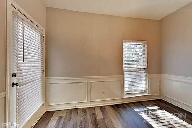 Building Photo - 4902 Parke Brook Dr