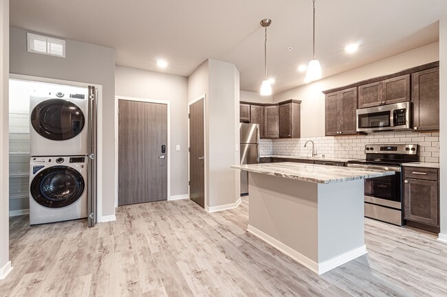 1BR, 1BA - Heritage Hills Apartments