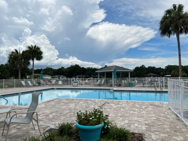 Foto del edificio - Pelican Cove Condo