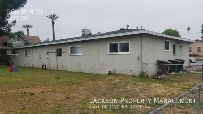 Building Photo - 508 W H St