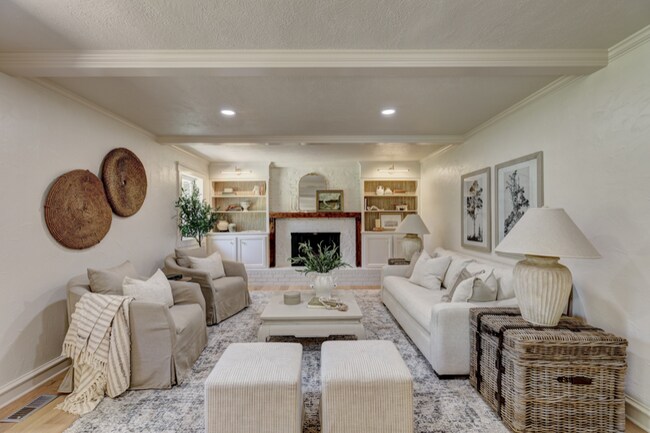 Foto del edificio - 3209 Brookhollow Rd