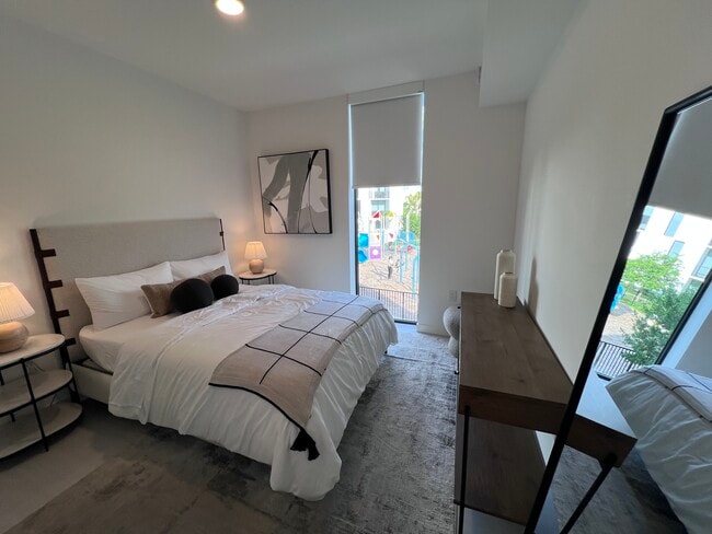 Building Photo - 20510 NW 21st Ave