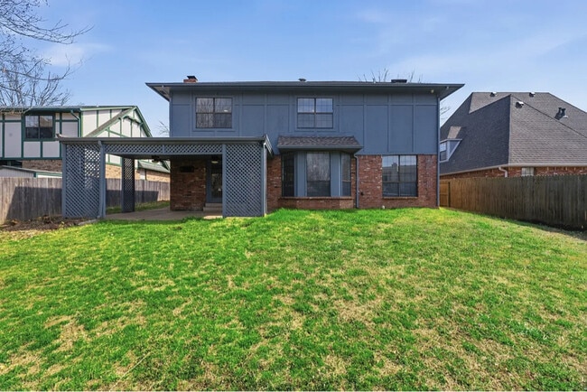 Building Photo - 9912 S 107th E Ave