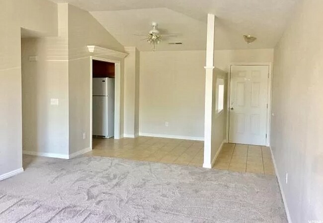 Building Photo - Fantastic 3 Bedroom Condo in Provo