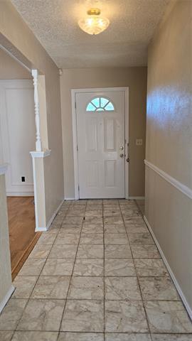 Foto del edificio - 2318 Glen Forest Ln