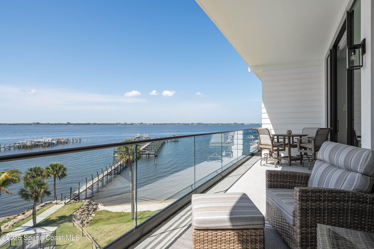 Foto principal - 225 Strand Dr