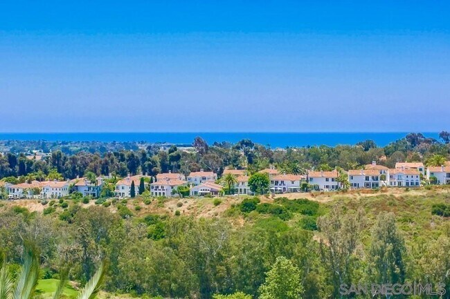 Building Photo - 7129 Aviara Dr