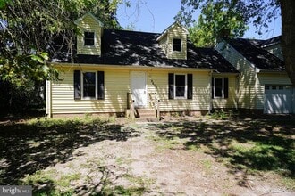 Building Photo - 5679 Anchor Pl