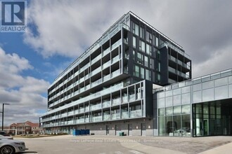 Building Photo - 3210 Dakota Cmn