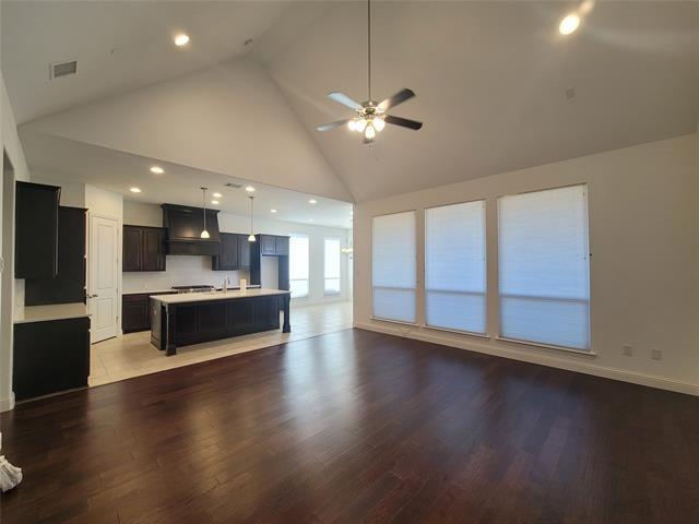 Foto del edificio - 8553 Gerbera Daisy Rd