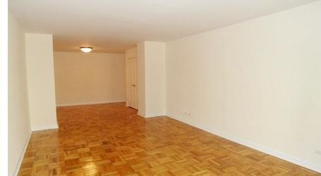 Foto del edificio - 315 W 57th St