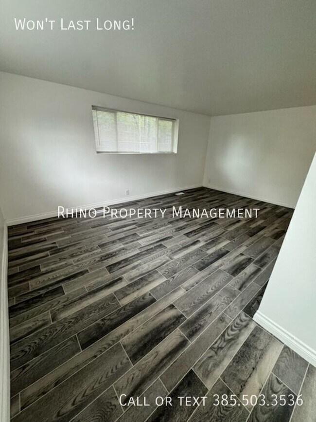 Foto del edificio - 329 E Lambourne Ave