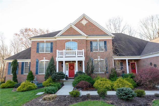 Building Photo - 127 Hampton Dr