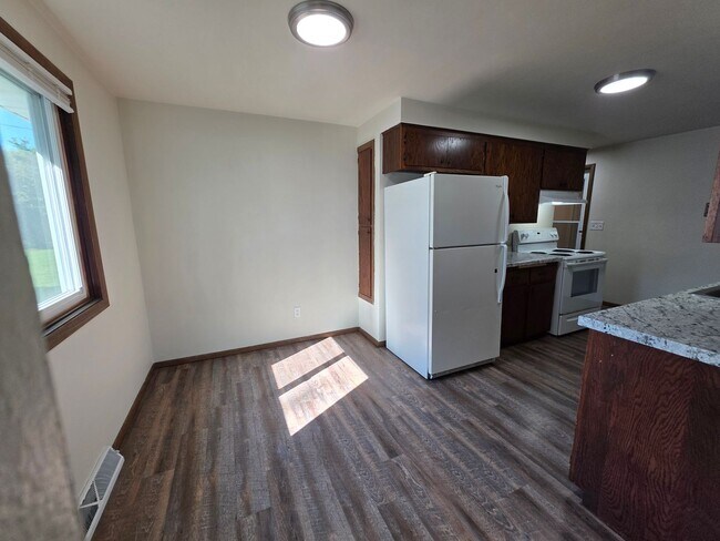 Foto del edificio - 1263-1265 Meadow Ln