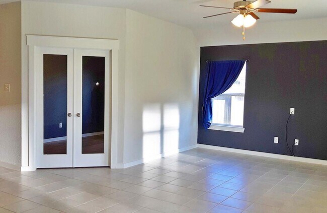 Foto del edificio - 16342 Rockdale Landing Dr