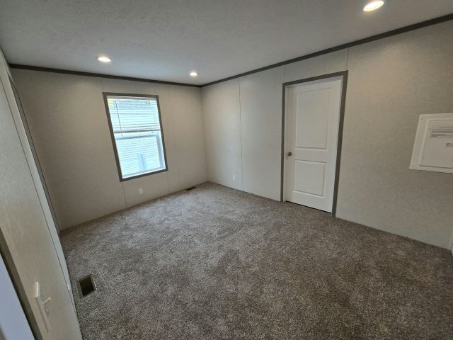 Building Photo - 363 Brutus Dr