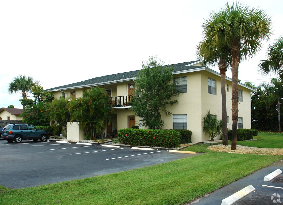 Spruce Ridge Apartments - Apartments in Stuart, FL | Apartments.com