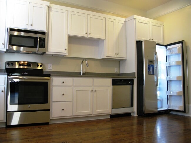 Photo - 785 Boulevard House