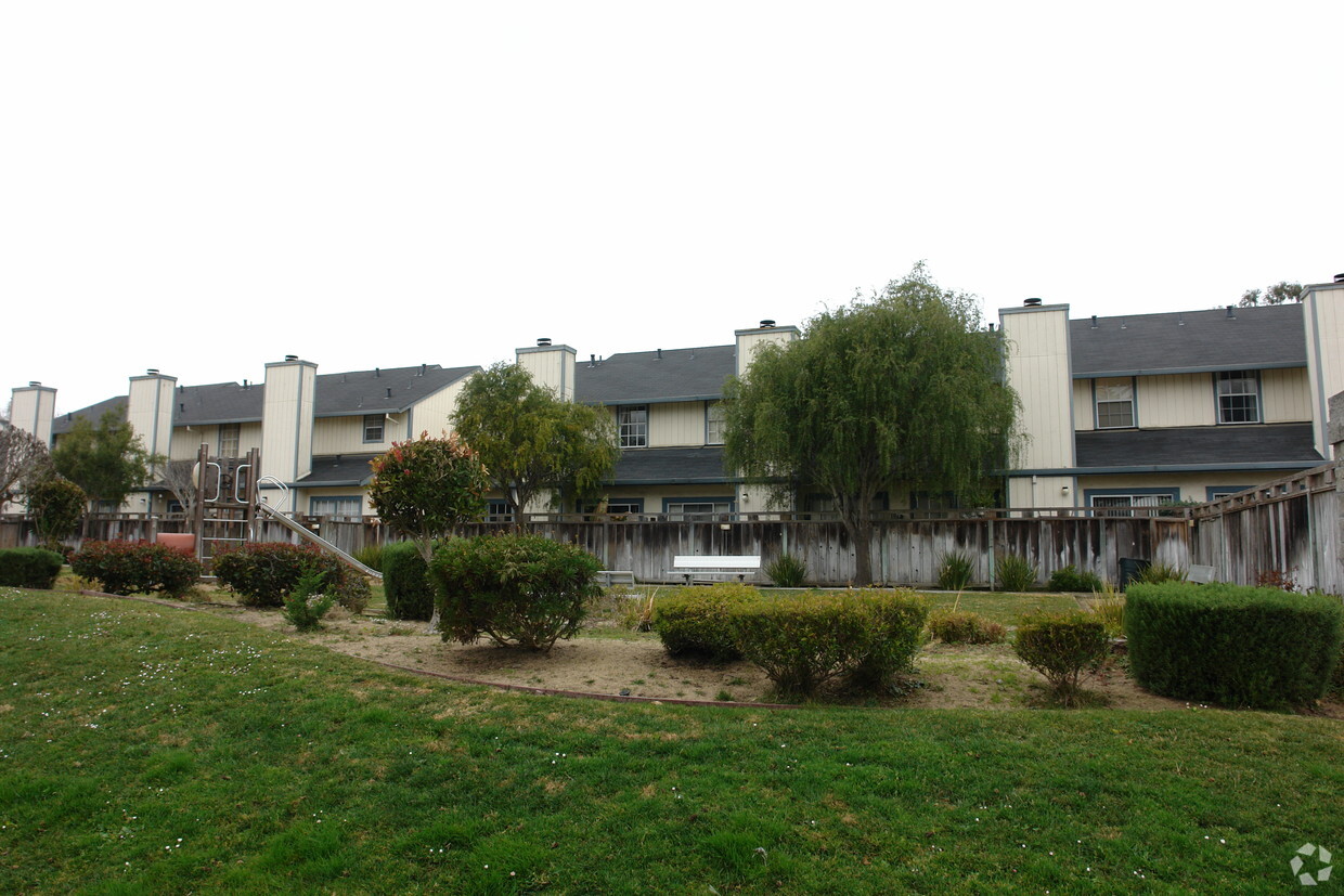 Foto principal - Cypress Gates Apartments