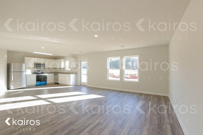 Foto del edificio - 190 Bennett Dairy Rd.