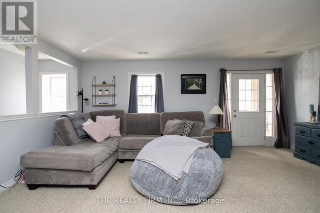 Photo du bâtiment - 3320 Meadowgate Blvd