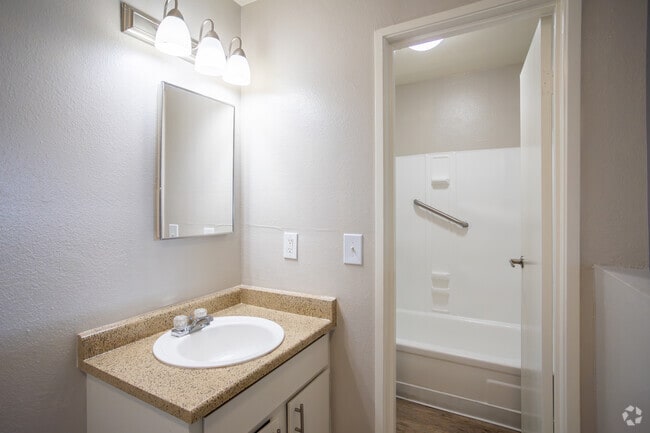 Classic Bathroom - Studio 629